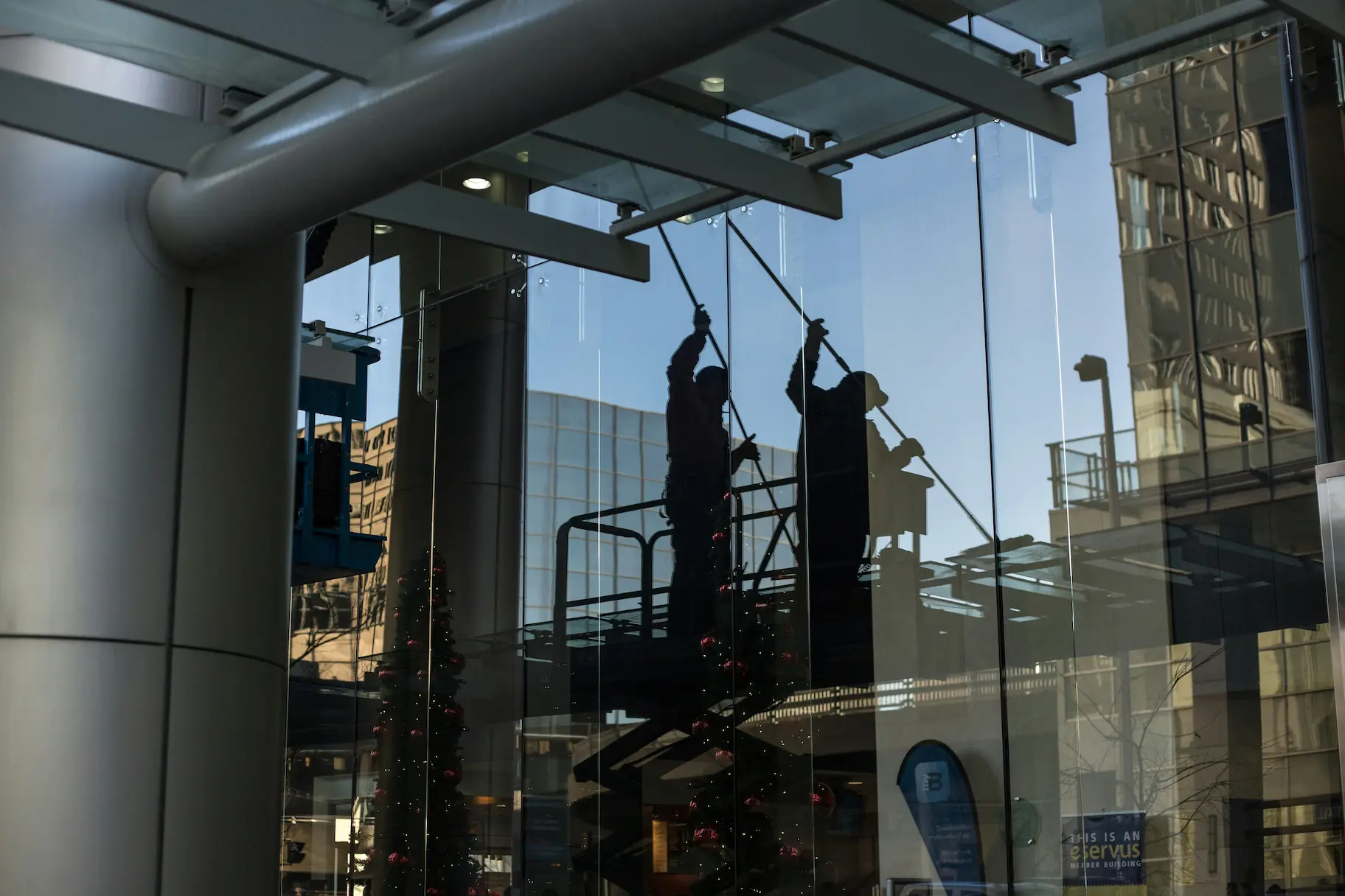 Commercial window tinting San Diego